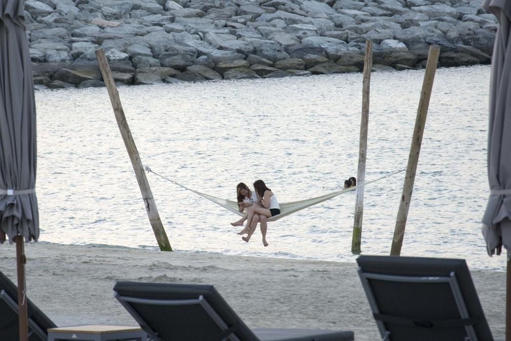 Beach Hotel Apartment Дубай Экстерьер фото