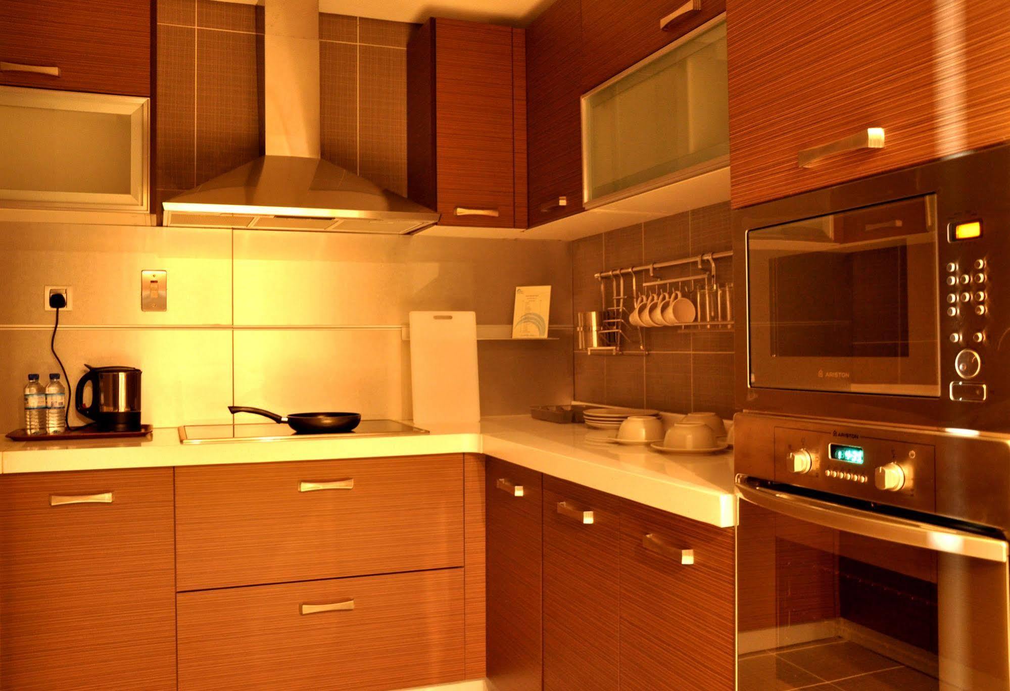 Beach Hotel Apartment Дубай Экстерьер фото